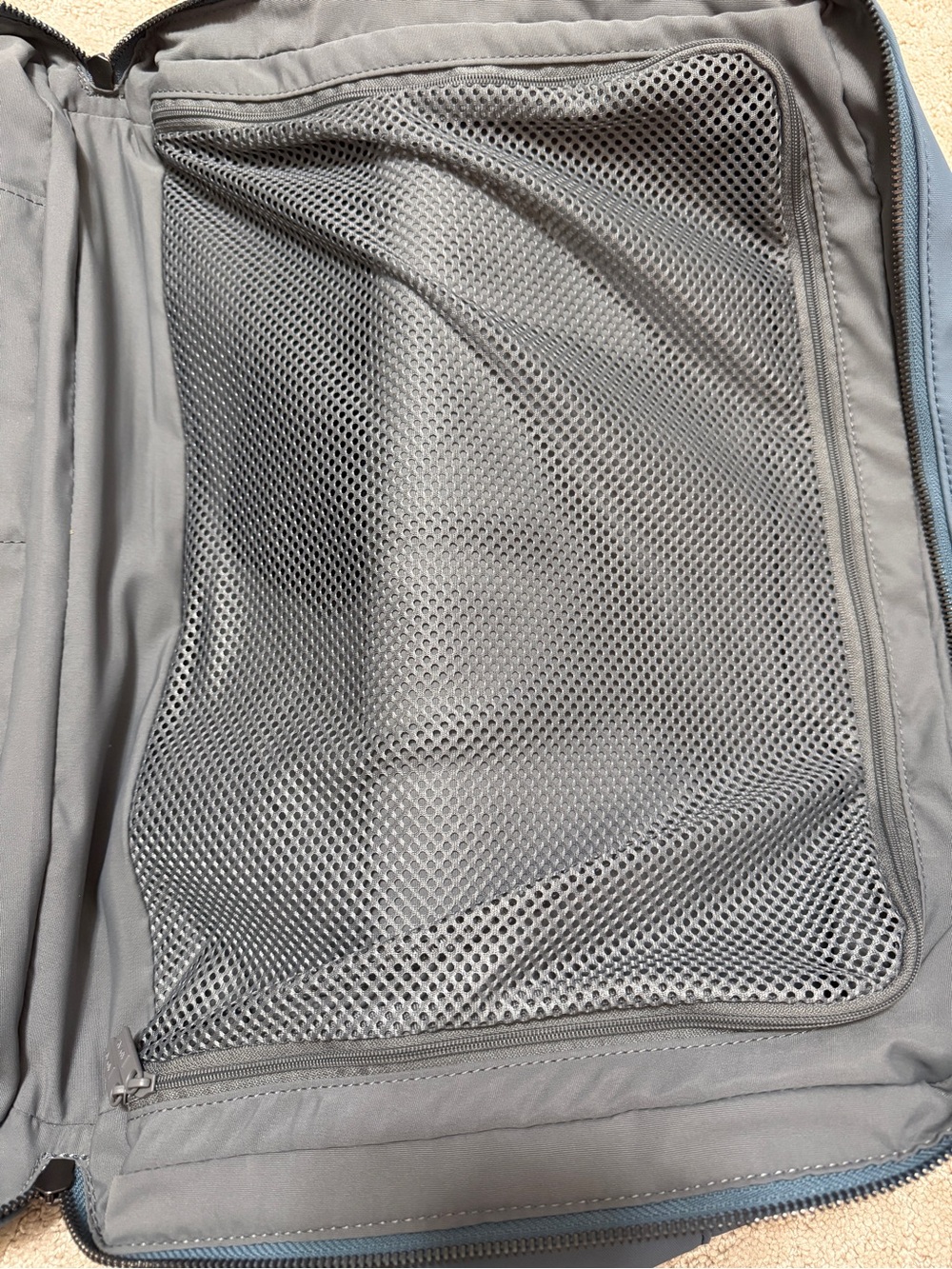 Away The Everywhere Bag in Coast Blue - Picture 12 of 16